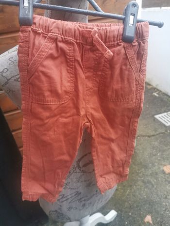 Pantalon kiabi 12 mois