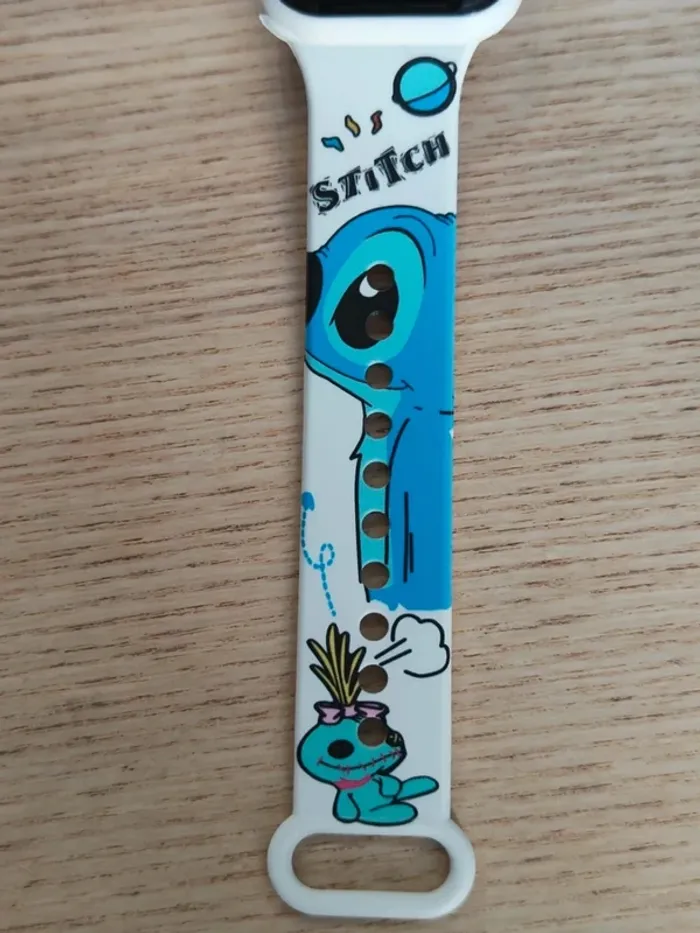 Montre digitale blanche et bleue, Stitch - photo numéro 5