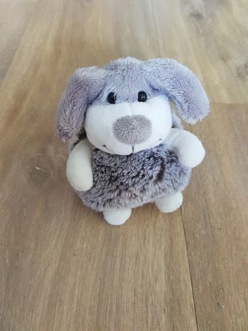 Peluche chien