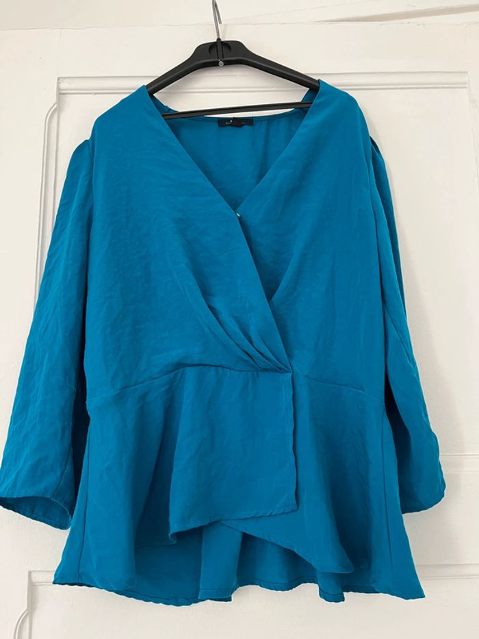 Blouse bleu Kiabi t42 - photo numéro 2