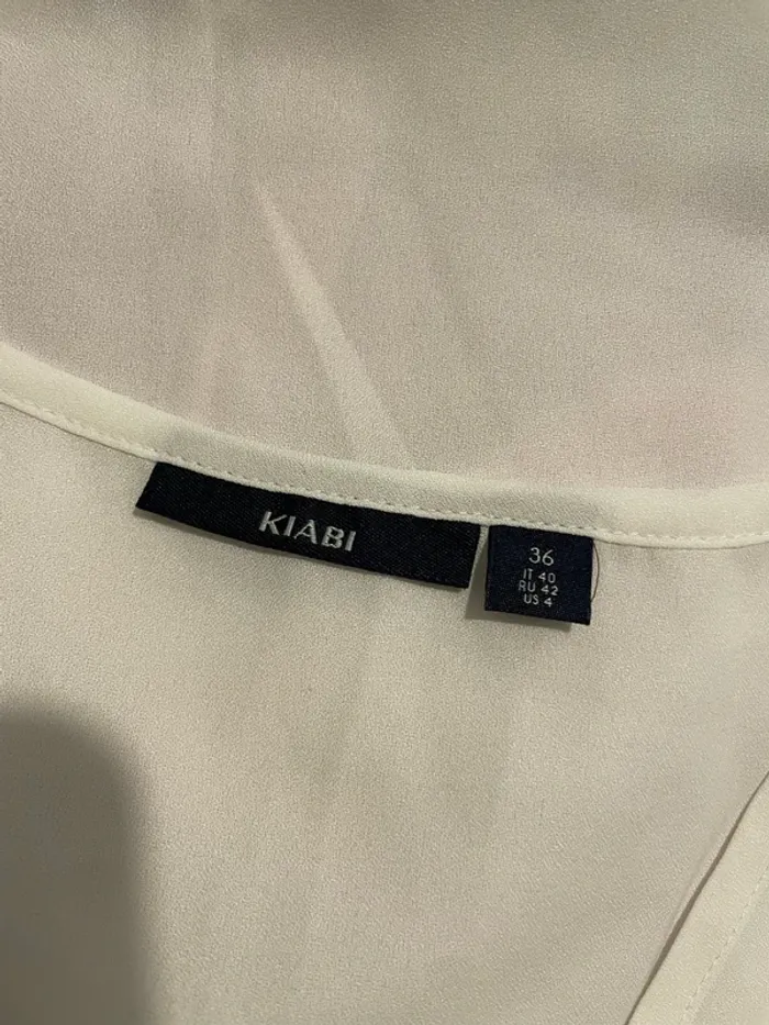 Blouse à manches courtes blanc col V dentelle crochet en bas neuf kiabi taille 36 - photo numéro 6