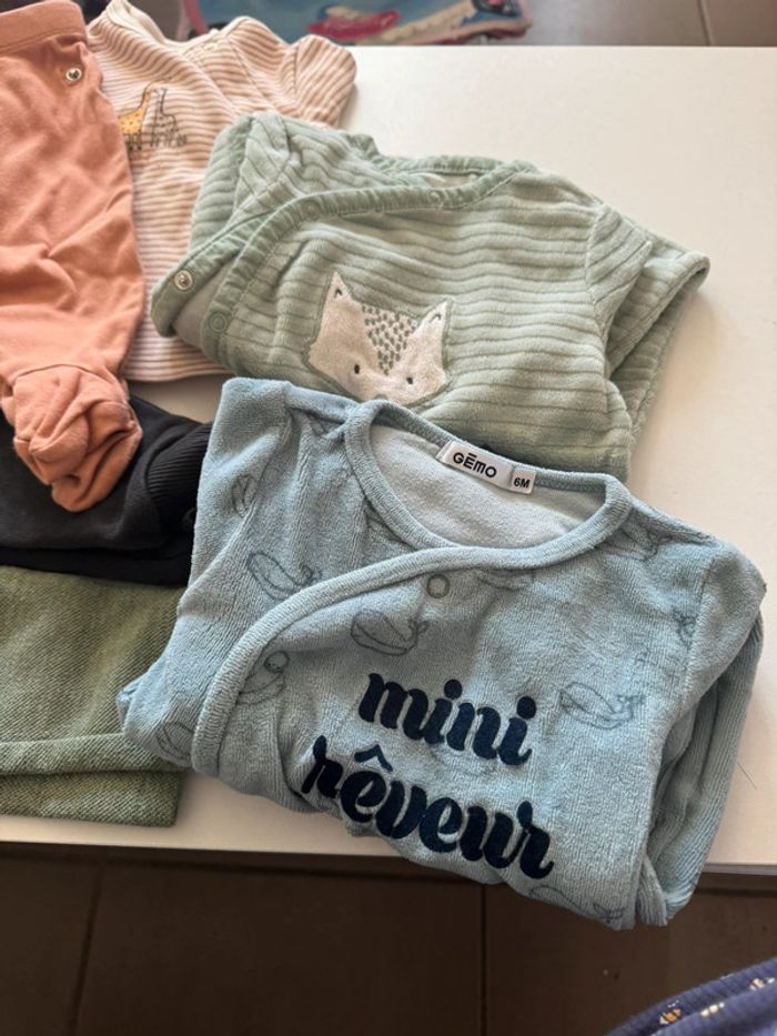 Lot de 8 vêtements 6mois - photo numéro 2