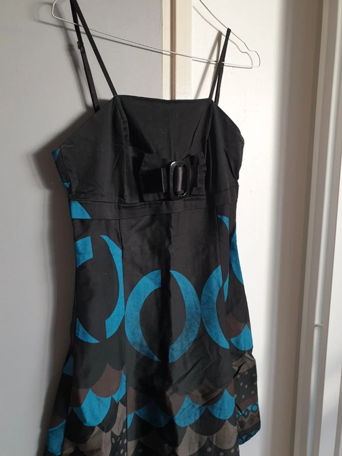 Robe taille M - photo numéro 2