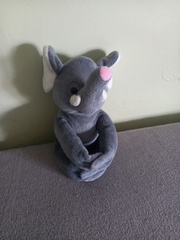 Peluche éléphant
