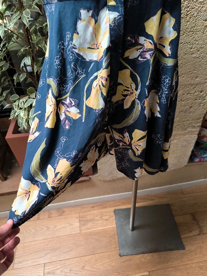 Combishort sans manche à fleurs Zara taille 38 - photo numéro 4