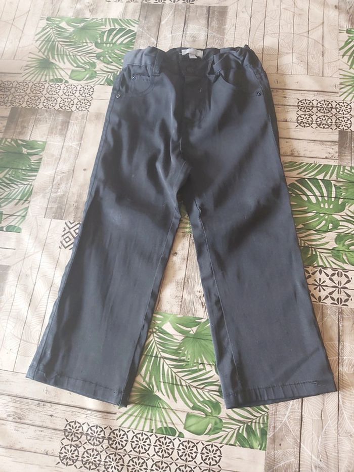 Pantalon noire