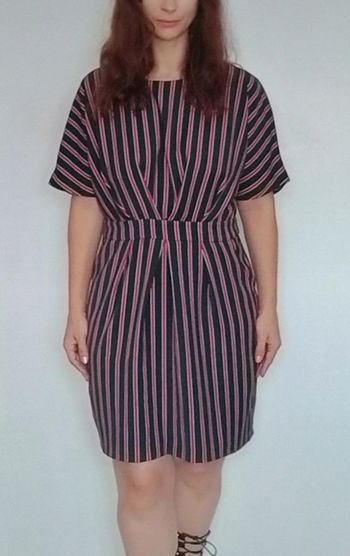 Robe d été casual chic dos ouvert nu taille 42