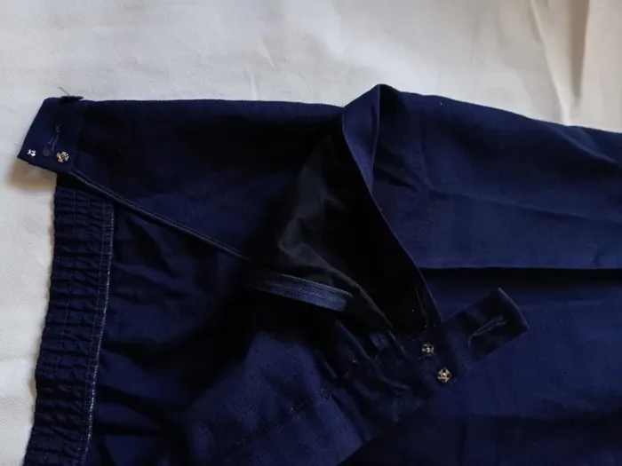 Pantalon bleu marine 46 - photo numéro 2