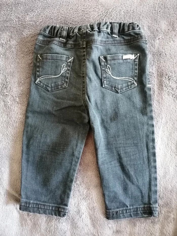 Jeans fille taille 12 mois - photo numéro 2