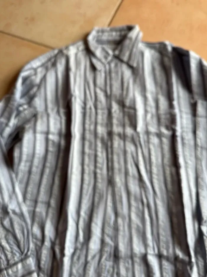 Chemise manches longues, taille 39-40 - photo numéro 5