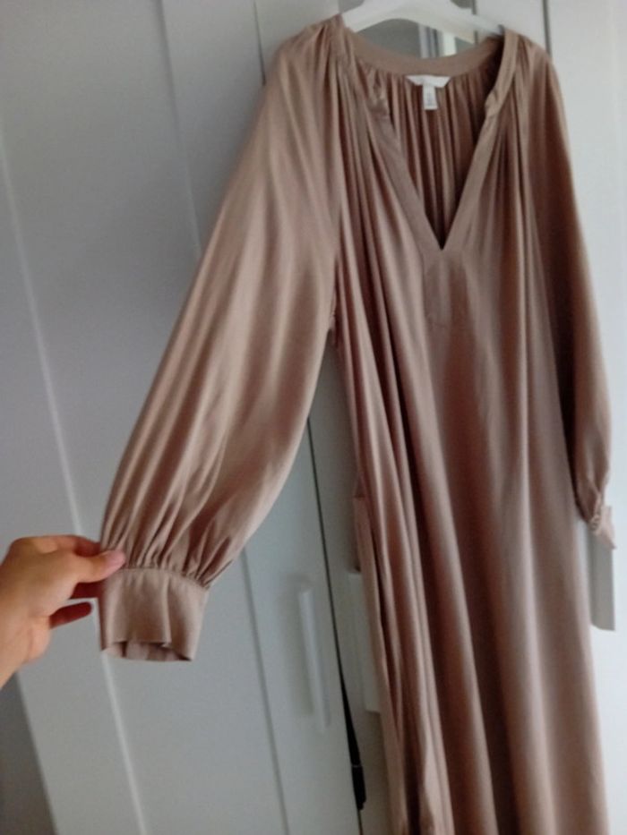 Robe longue beige t.L H&M 🤎🌼 - photo numéro 4