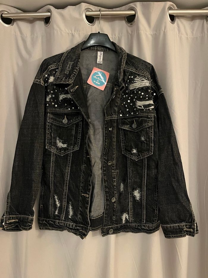 Veste en jean destroy - photo numéro 2