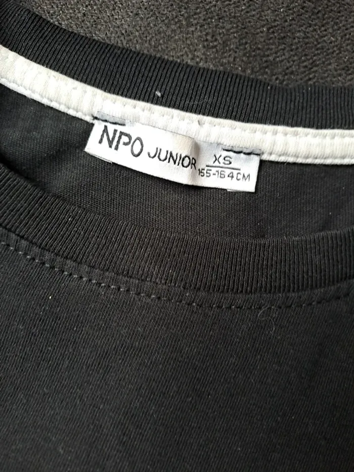 T-shirt xs - photo numéro 2