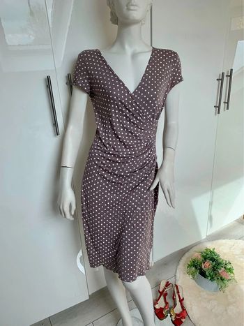 Robe mi longue drapée à pois