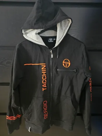 veste noire Sergio tacchini