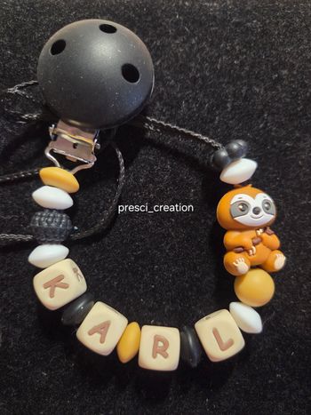 Attache tétine silicone paresseux