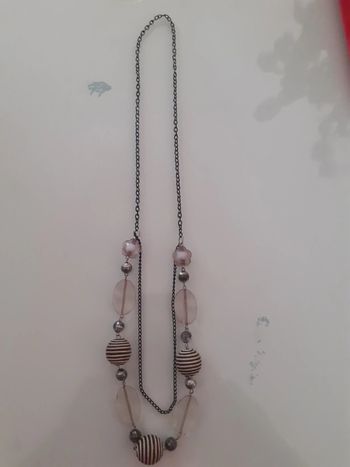 Collier vintage très original