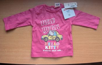 Tshirt Hello Kitty New York 3 mois neuf