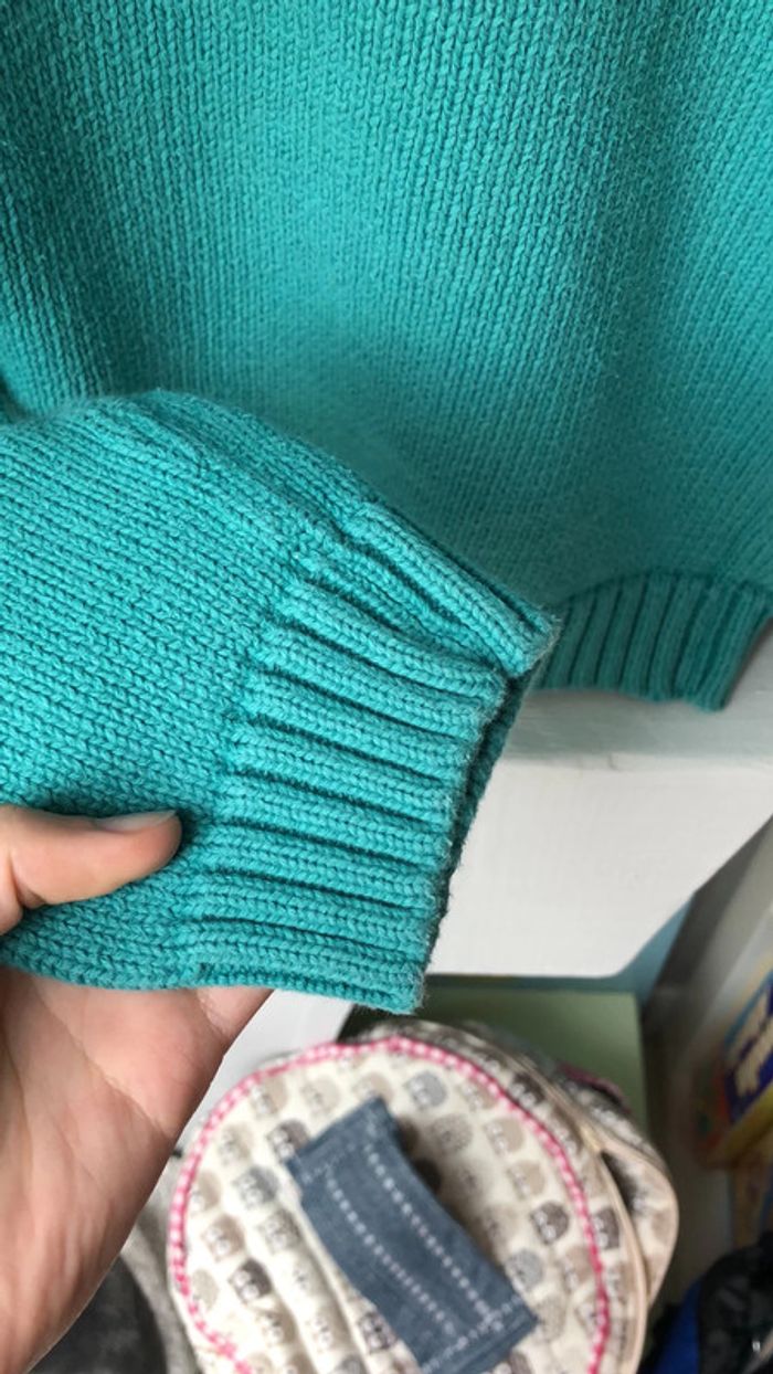 Pull vert CFK taille 8 ans - photo numéro 4