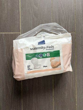 Serviettes maternité 