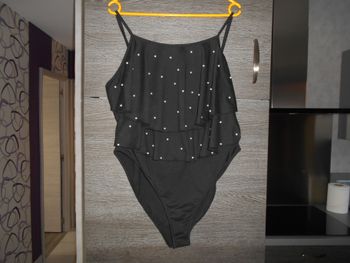 Body, taille: XL (correspond à du 42)