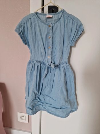 Robe tape à l'œil 🎀 4 ans