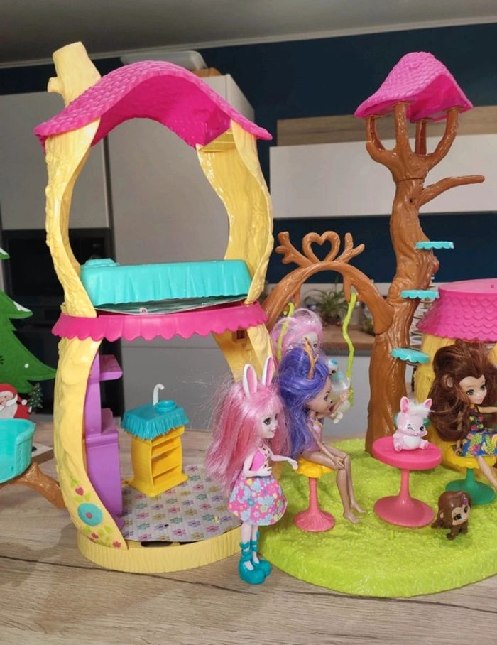 Maison et poupées enchantimals - photo numéro 5