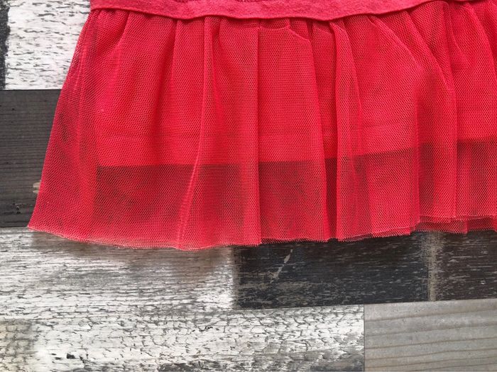 Robe avec tulle 9 mois - photo numéro 2
