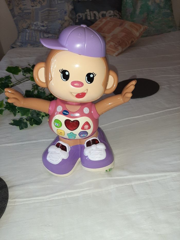 Jouet interactif Titi Ouistiti rose Vtech 12mois 36mois fille - photo numéro 5