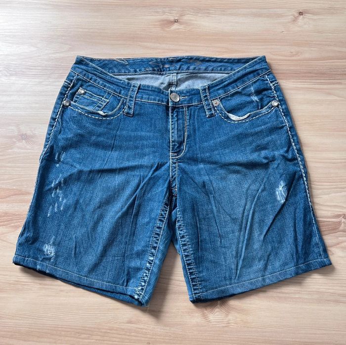 Short en jean vintage femme L/XL – bleu foncé brodé - photo numéro 2