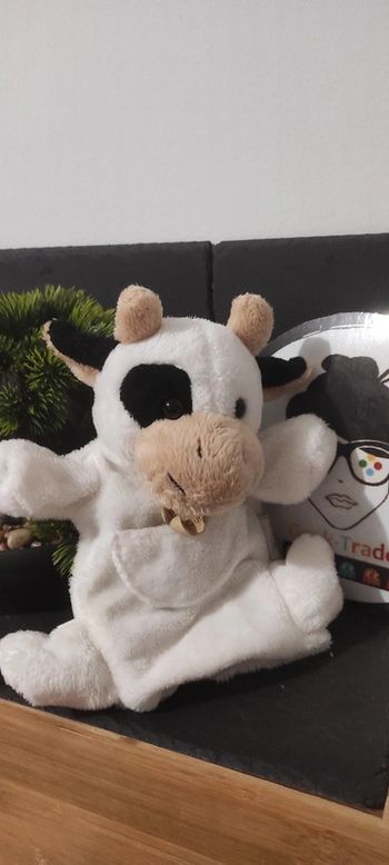 marionnette mario vache histoire d'ours blanc noir poche ho1224