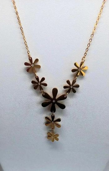 Collier cravate en acier inoxydable doré