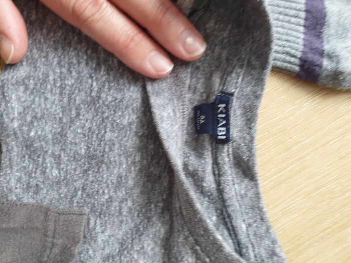 Lot de hauts 8 ans - photo numéro 5