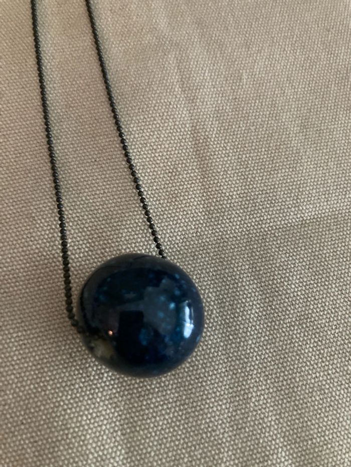 Collier bleu - photo numéro 2