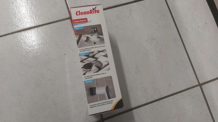 Brosse de Nettoyage Électrique 3-en-1 CleanRite - photo numéro 3