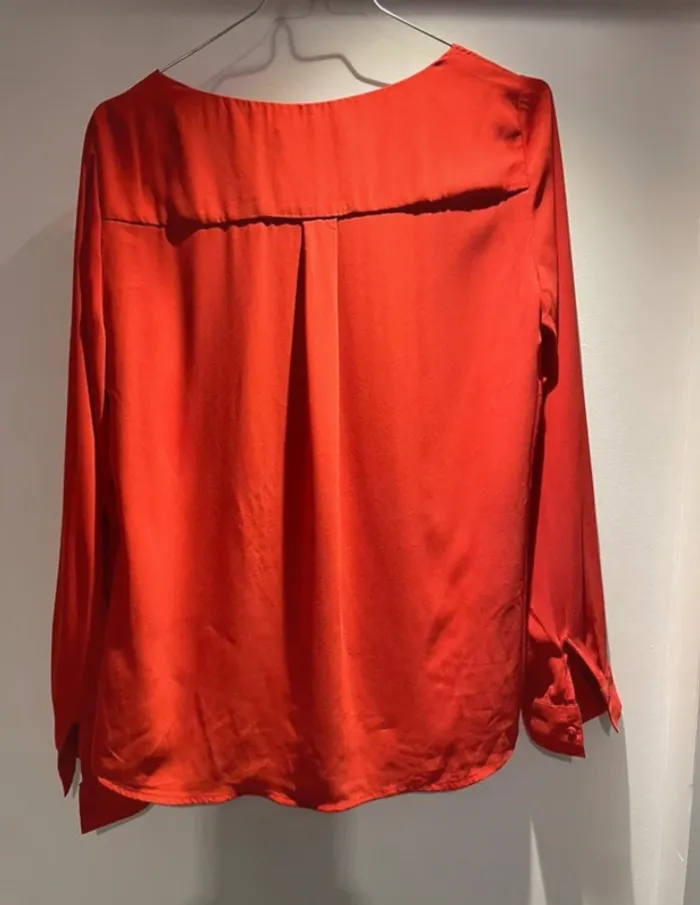 Blouse rouge satinée Camaïeu - Taille 38 - photo numéro 5