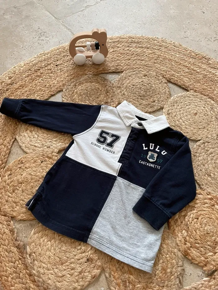 T-shirt manches longues avec col 6 mois