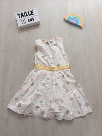 Magnifique robe taille 10ans