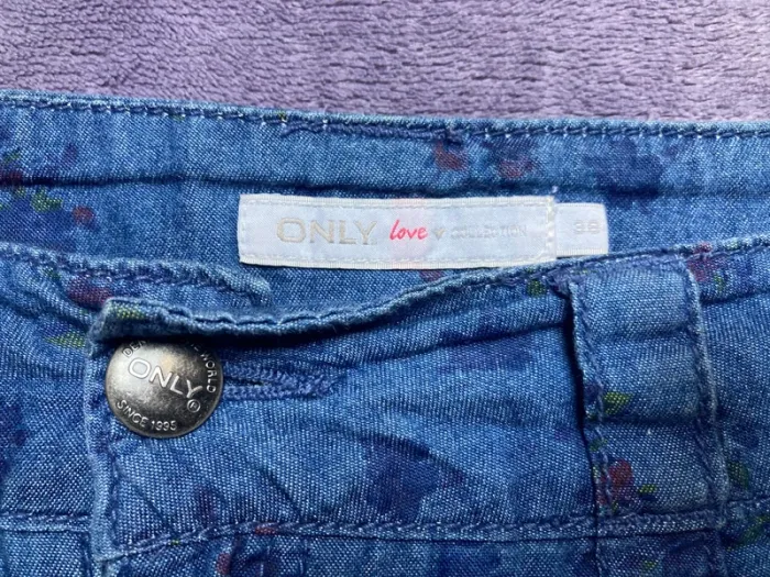 Jupe taille 38 Only love collection - photo numéro 3
