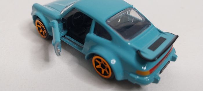 Majorette Porsche 934 - photo numéro 8