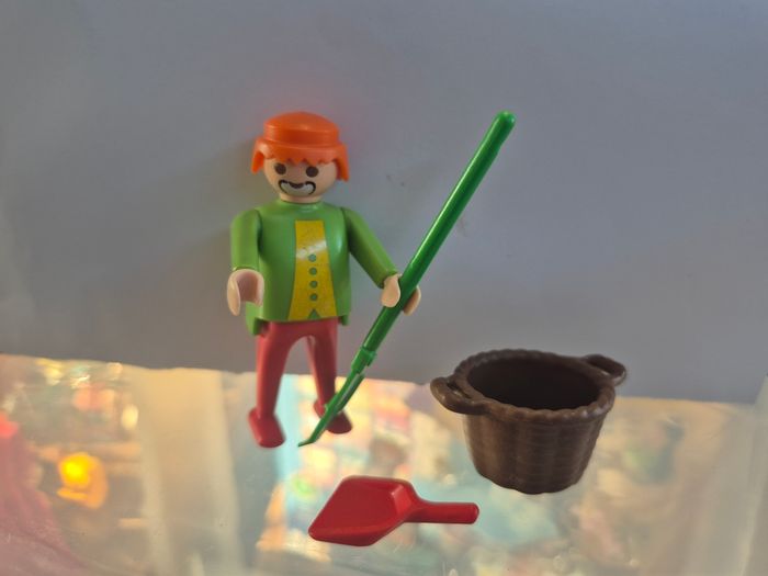 Playmobil  Jardinier - photo numéro 4