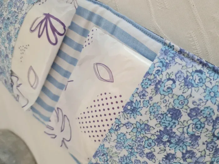 Étui de rangement pour serviette hygiénique - photo numéro 4