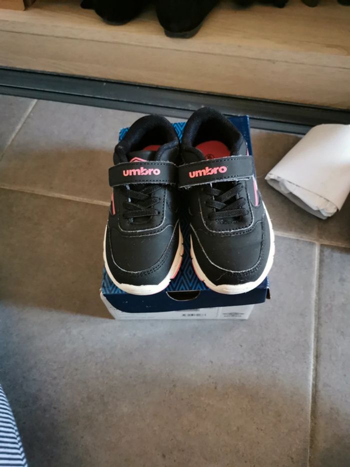 Basket neuves Umbro T25