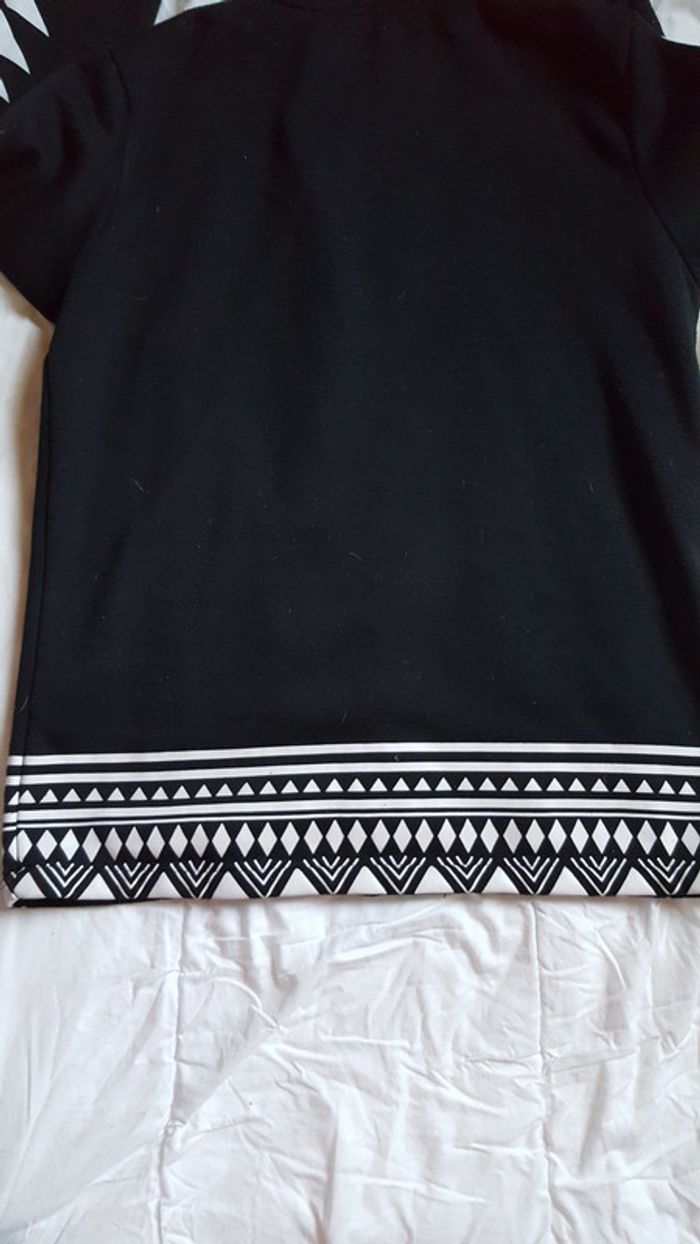 Veste sweat tribal - photo numéro 3