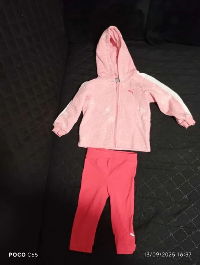 Survêtement Puma avec legging 6/9 mois