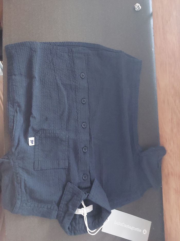 Vend pantalon + chemises bébé - photo numéro 2