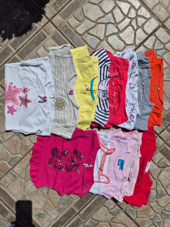 Lot vêtements fille 2 ans - photo numéro 3