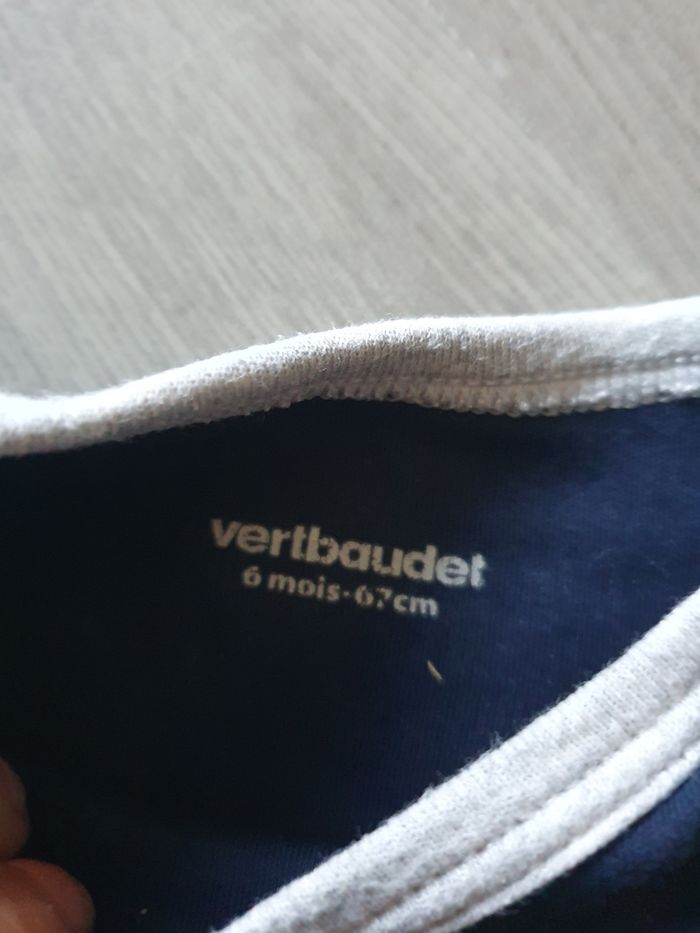 Body 6mois garçon - photo numéro 2