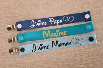 Attache sucette ruban personnalisé