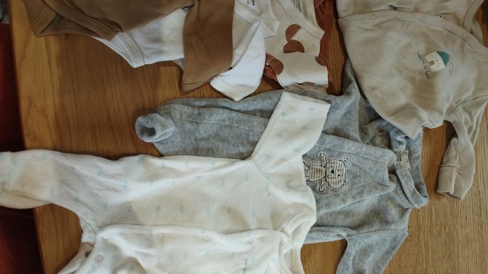 Lot vêtements bébé – Taille naissance – Neuf - photo numéro 2